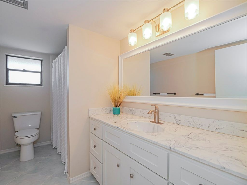 5300 Highway A1a, Unit 403, Vero Beach, FL 32963 Photo