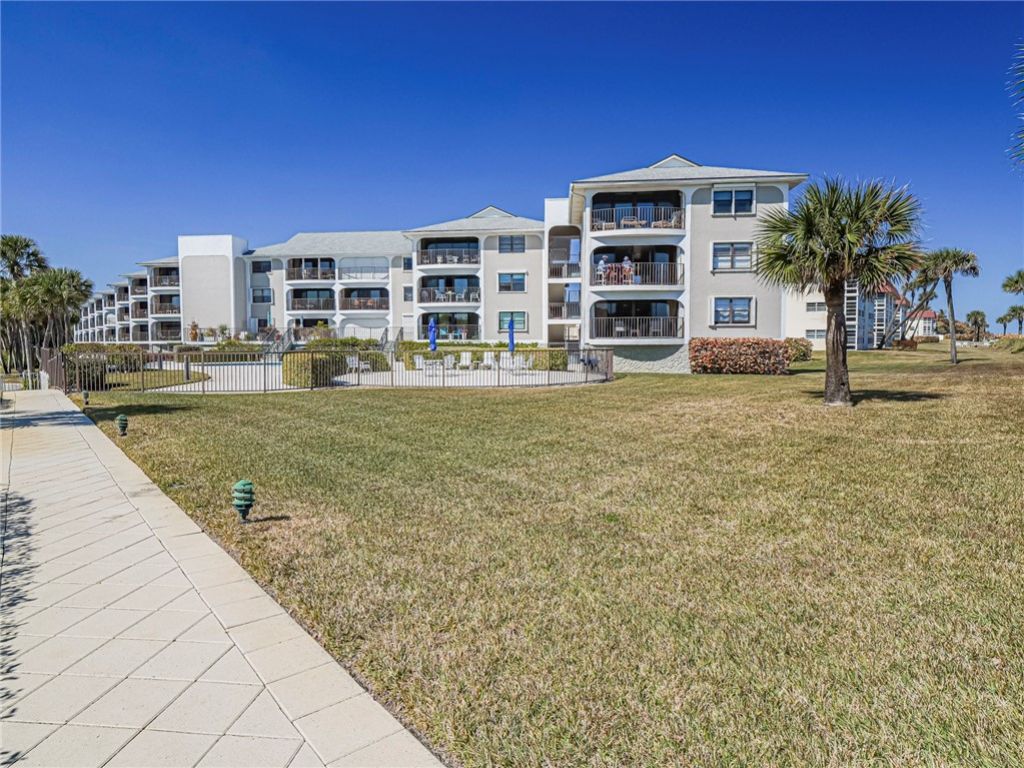 5300 Highway A1a, Unit 403, Vero Beach, FL 32963 Photo