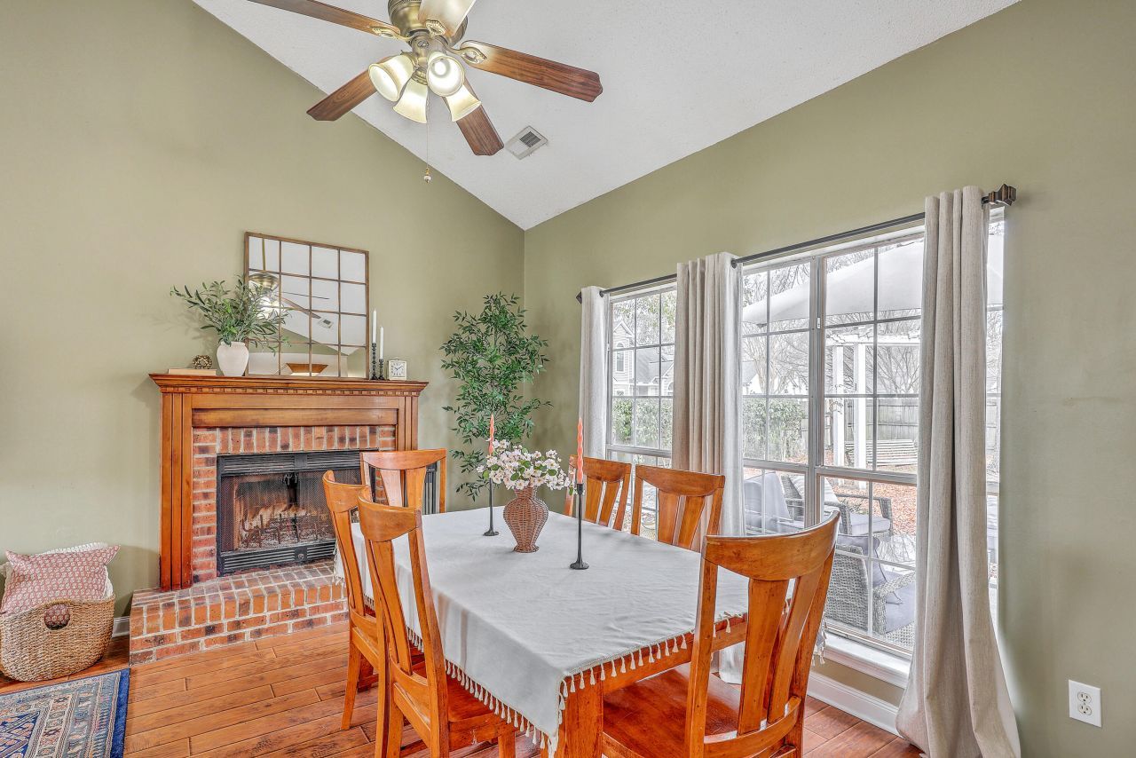 101 Hartley Hall Court Photo 13