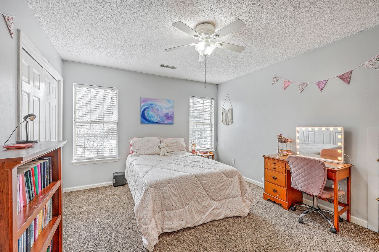 101 Hartley Hall Court Photo 27