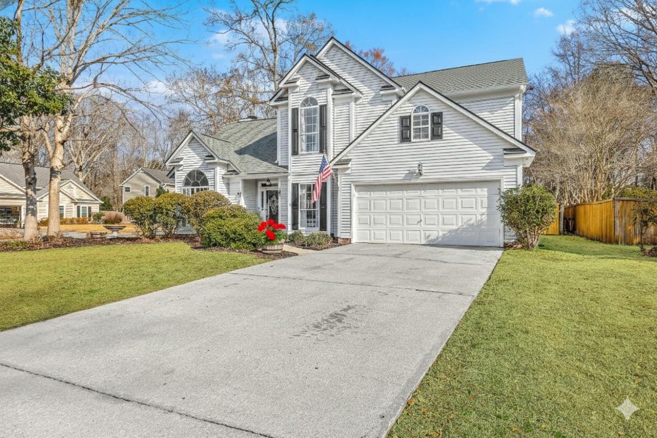 101 Hartley Hall Court Photo 6