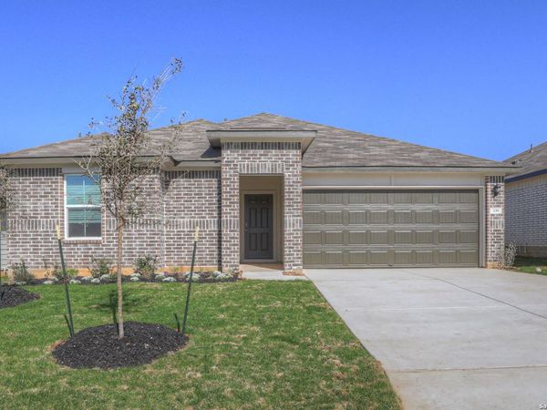 707 WILD OLIVE WAY, Seguin, TX 78155