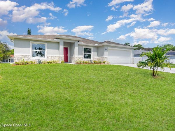 466 Tunis Road SW , Palm Bay, FL 32908