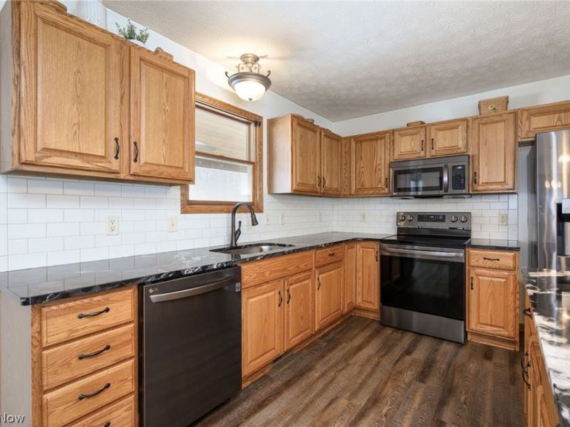 9737 Stanley Road, Garrettsville, OH 44231 Photo 14