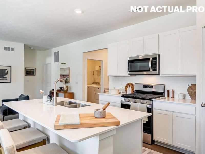 408 Madison Way, Plain City, OH 43064 Photo 11