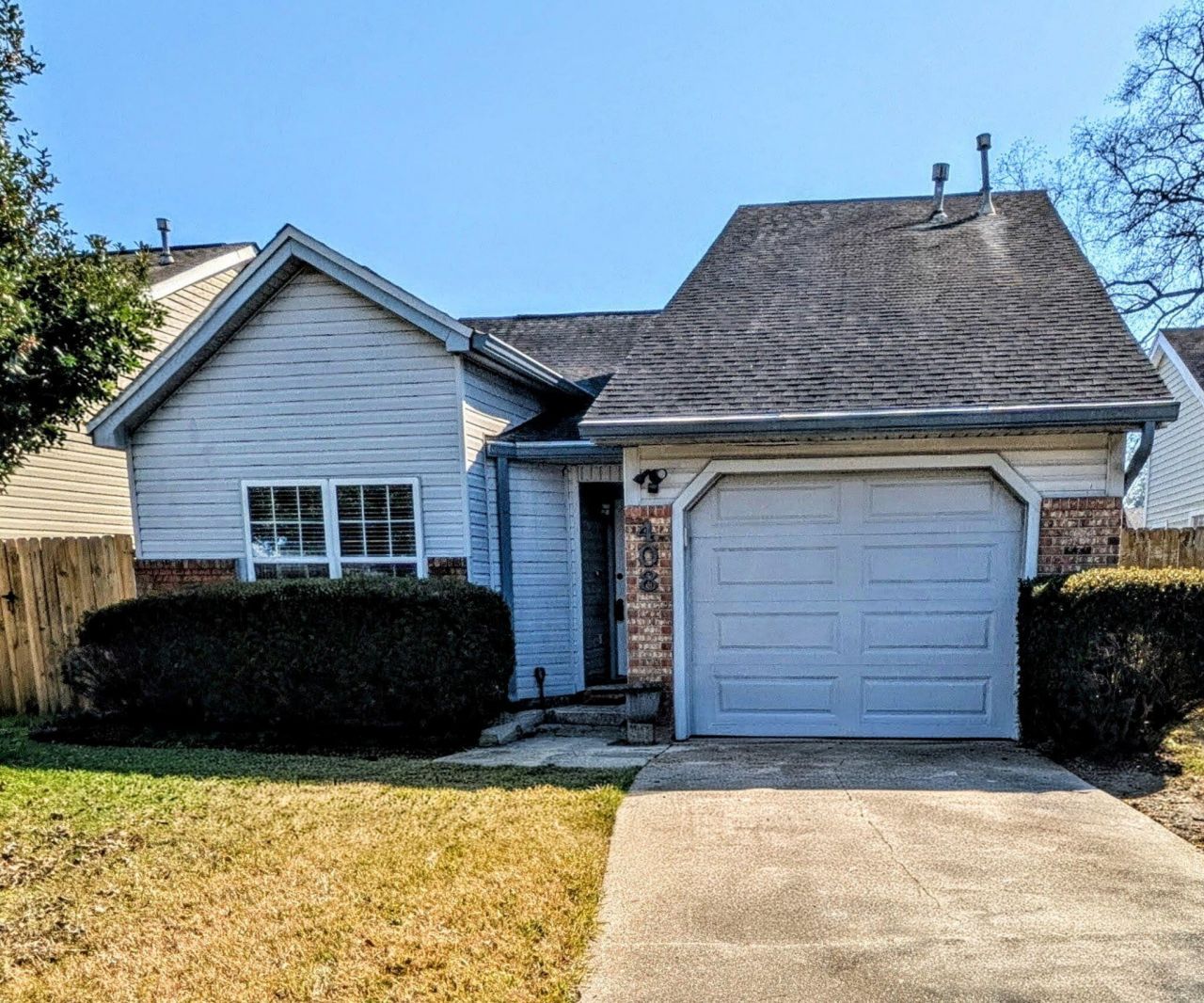 408 NW Adam Street, Fort Walton Beach, FL 32548 Main Photo