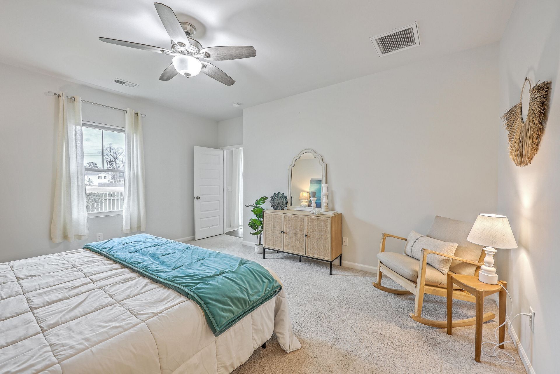 720 Jancus Street Photo 25