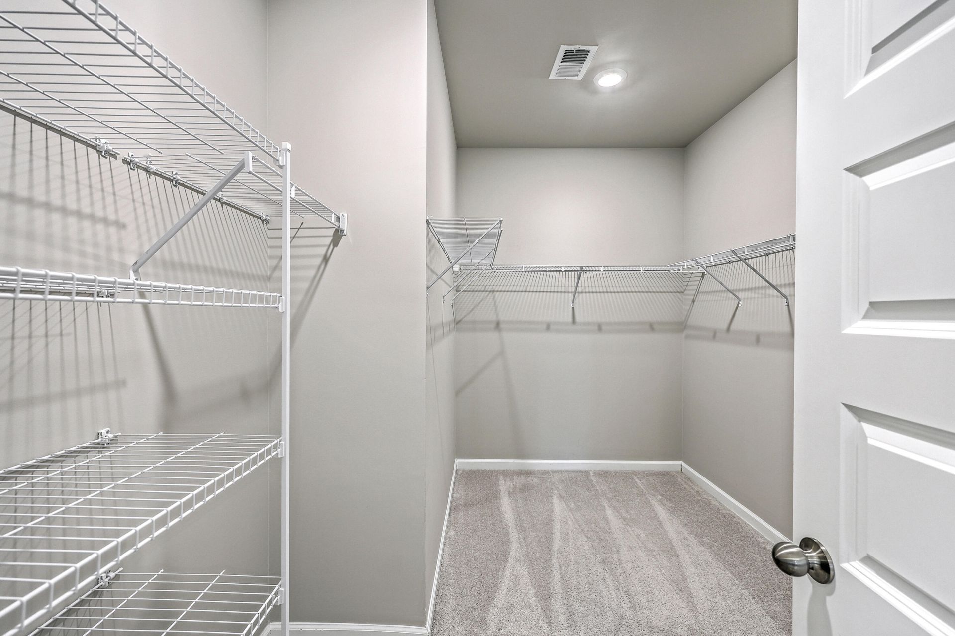 720 Jancus Street Photo 30