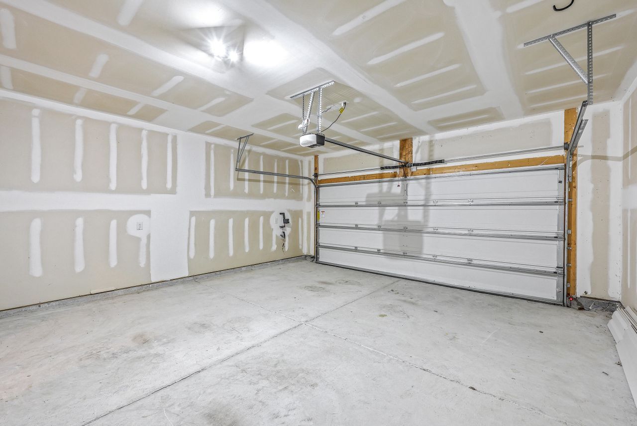 720 Jancus Street Photo 40