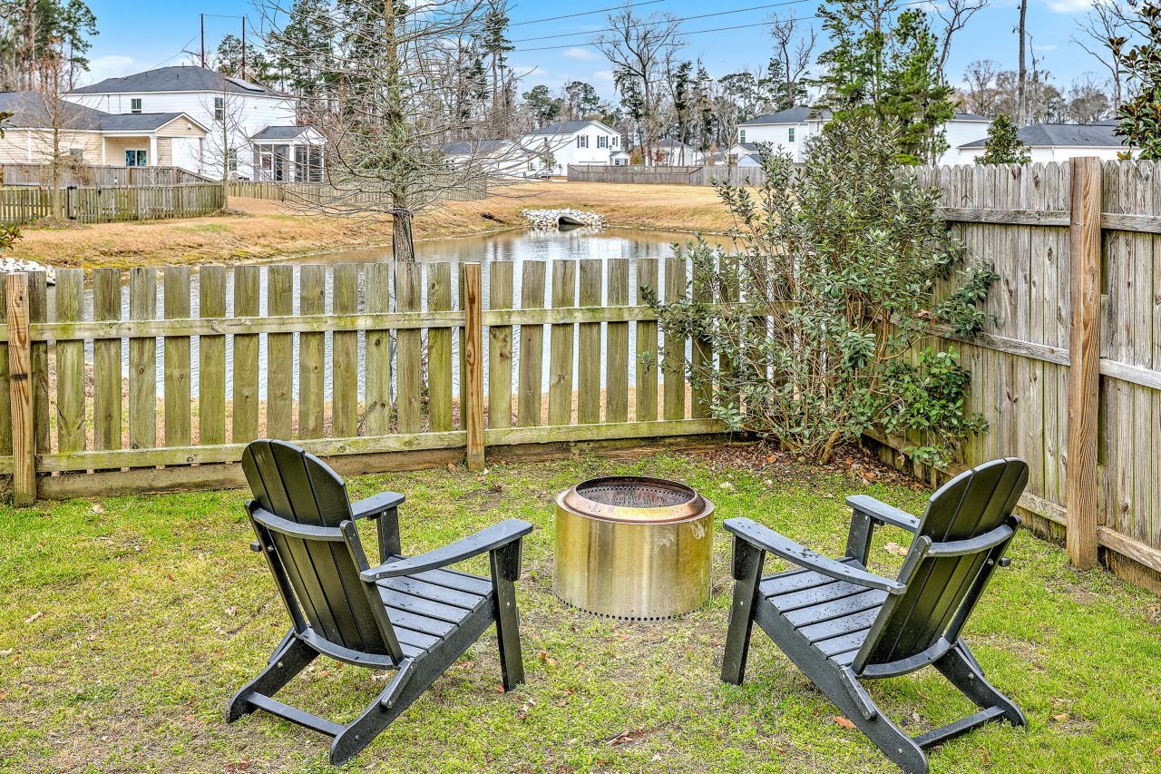 720 Jancus Street Photo 6