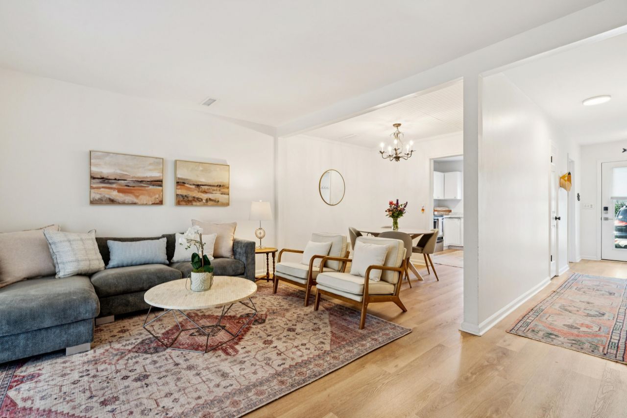 701 Davenport Drive Photo 13