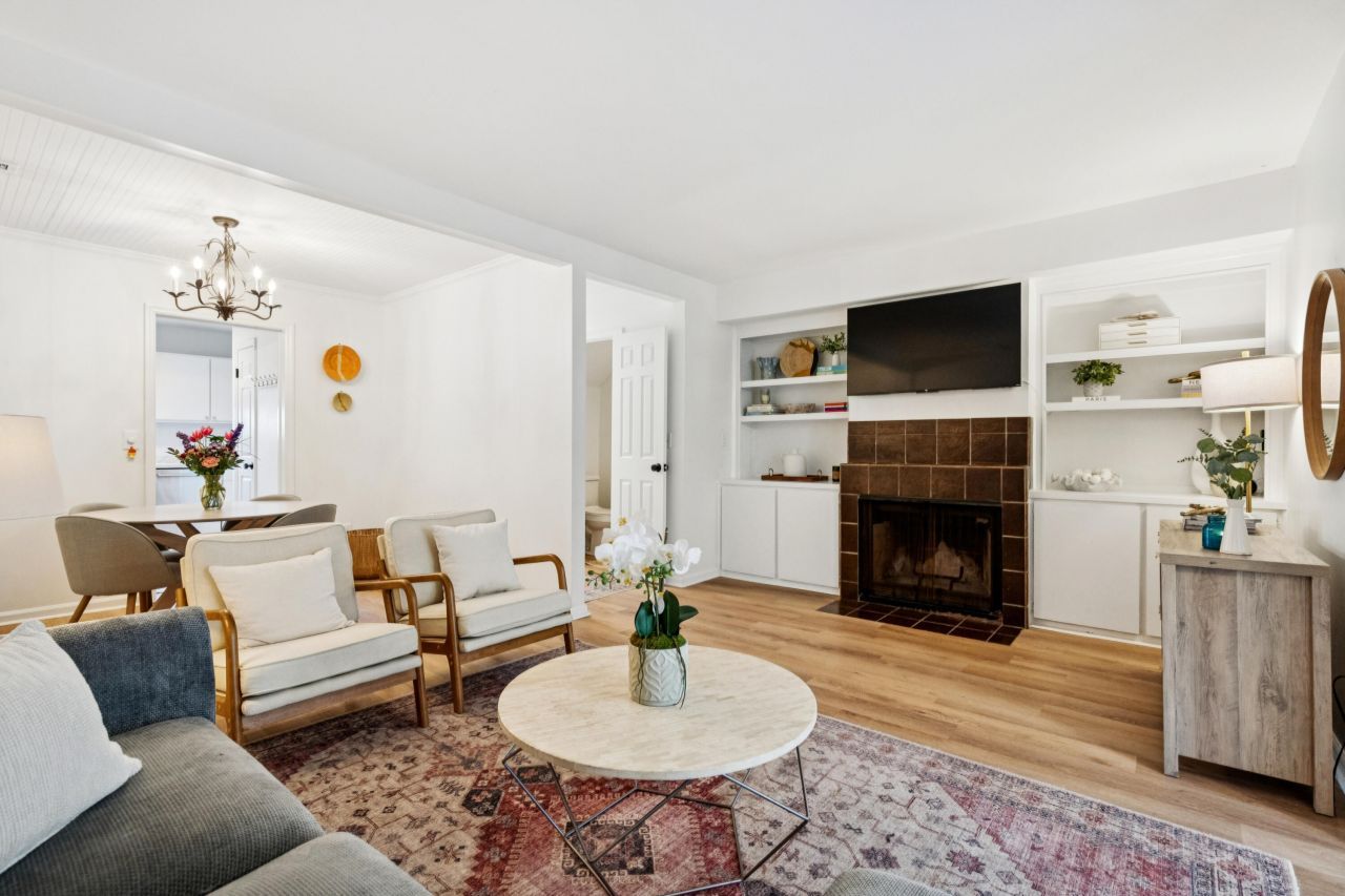 701 Davenport Drive Photo 14