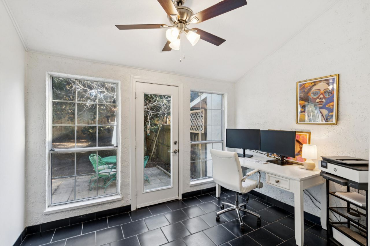 701 Davenport Drive Photo 16