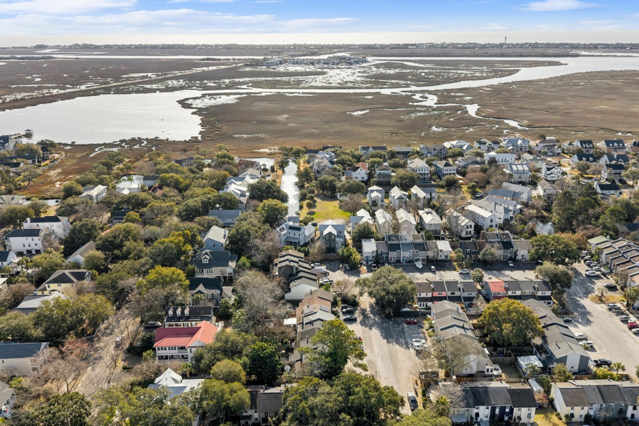 701 Davenport Drive Photo 37