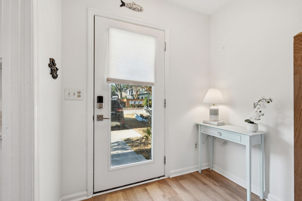 701 Davenport Drive Photo 5