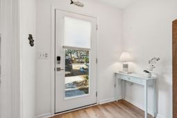 701 Davenport Drive photo 4