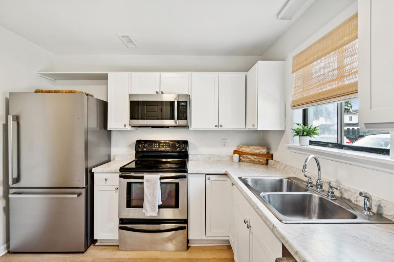 701 Davenport Drive Photo 6