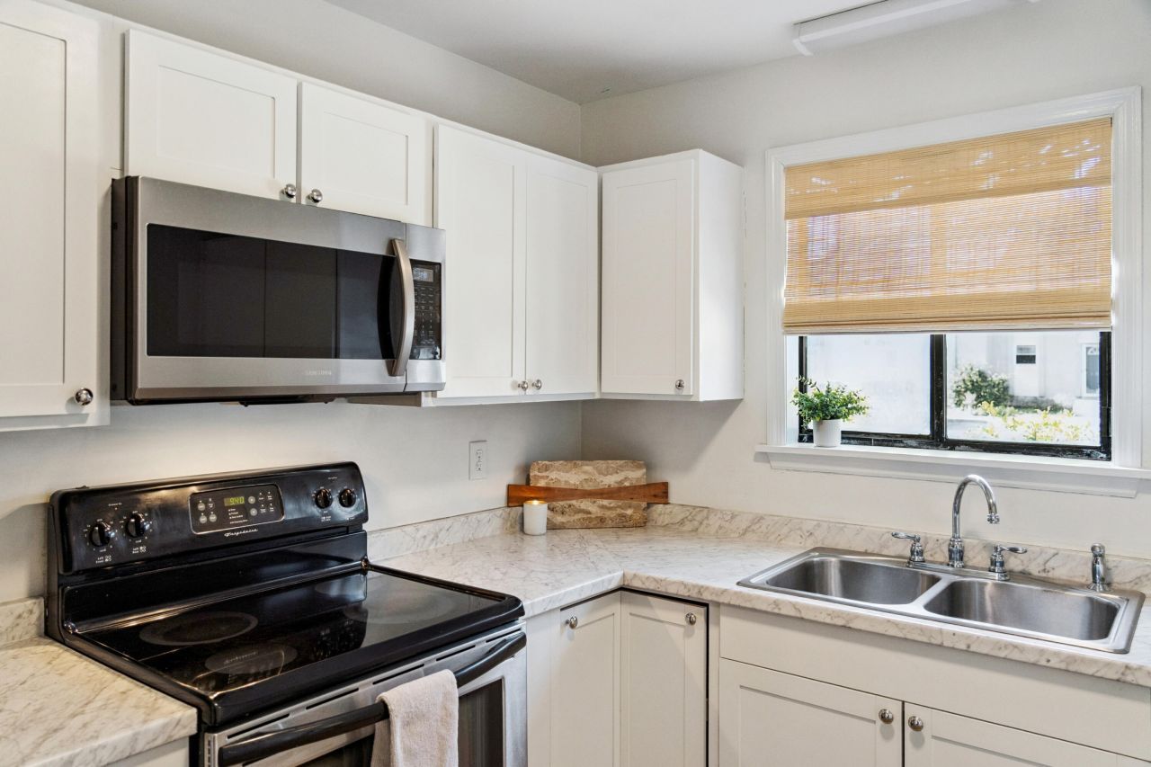 701 Davenport Drive Photo 8