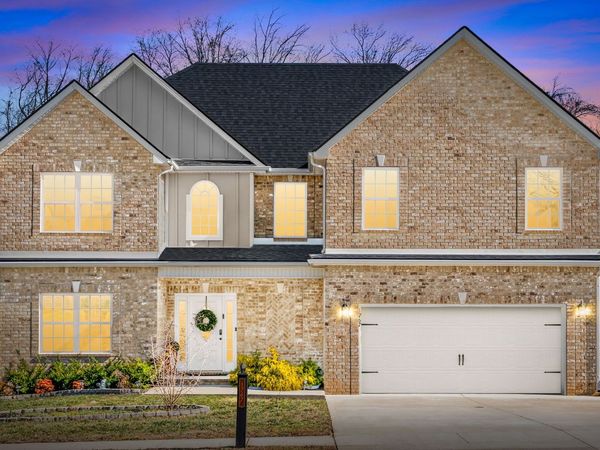 1767 Oak Forest Drive, Clarksville, TN 37043