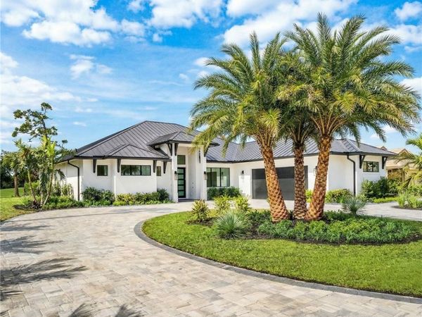 5101 SE Burning Tree Circle, Stuart, FL 34997