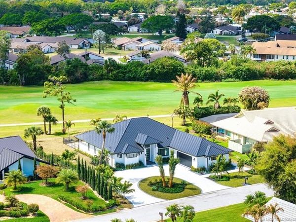 5101 SE Burning Tree Circle, Stuart, FL 34997