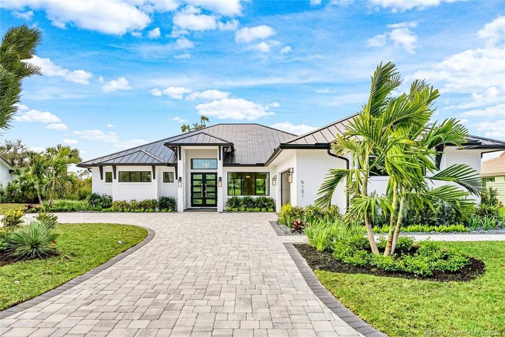 5101 SE Burning Tree Circle, Stuart, FL 34997 Photo