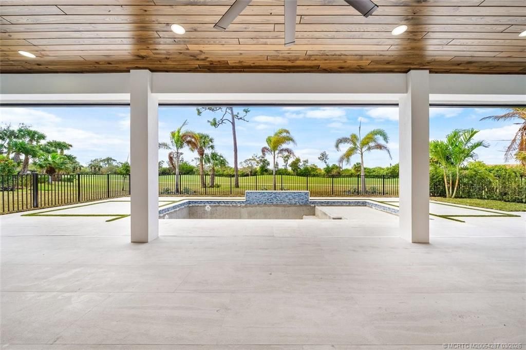 5101 SE Burning Tree Circle, Stuart, FL 34997 Photo