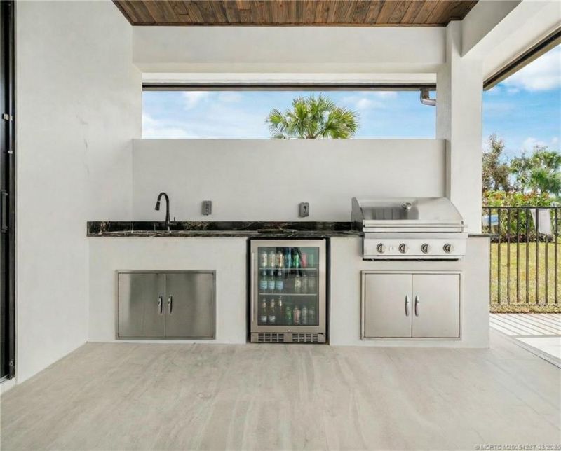 5101 SE Burning Tree Circle, Stuart, FL 34997 Photo