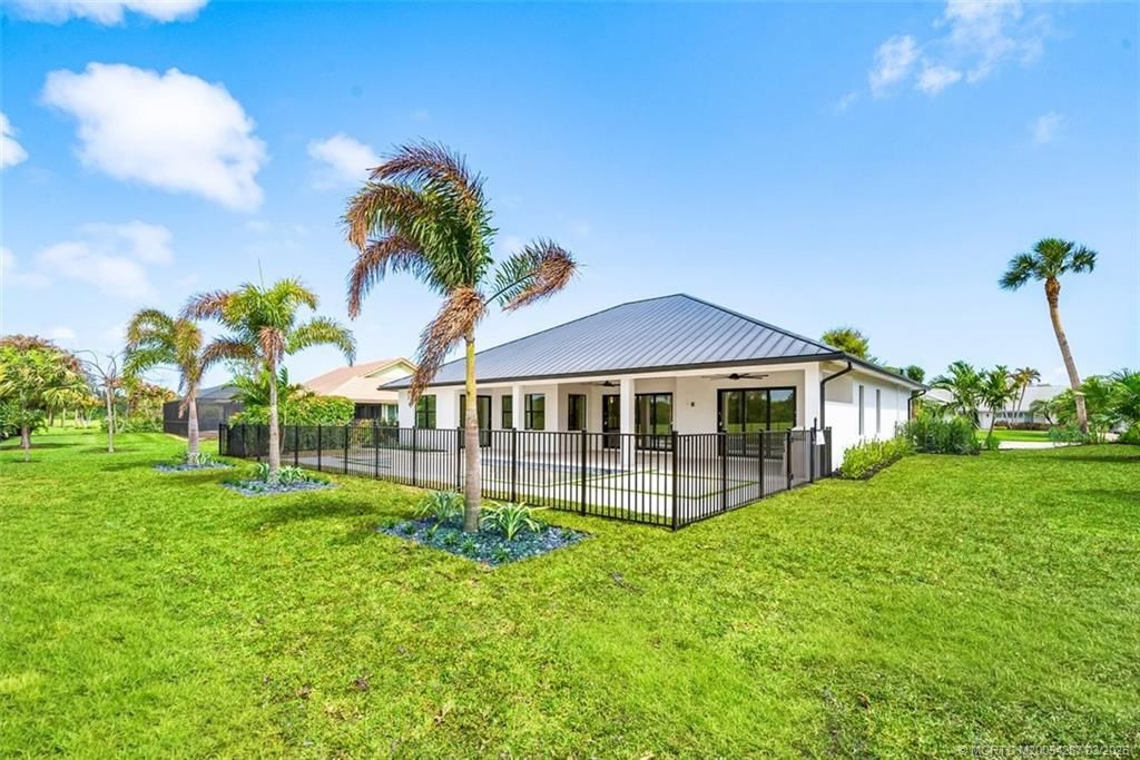 5101 SE Burning Tree Circle, Stuart, FL 34997 Photo