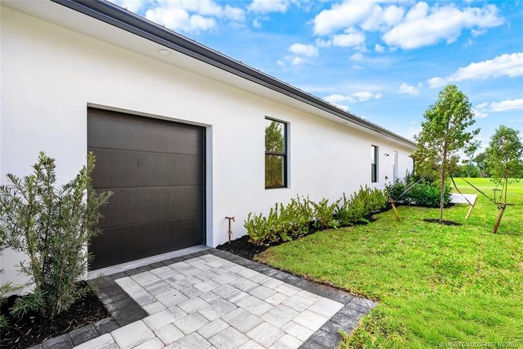 5101 SE Burning Tree Circle, Stuart, FL 34997 Photo