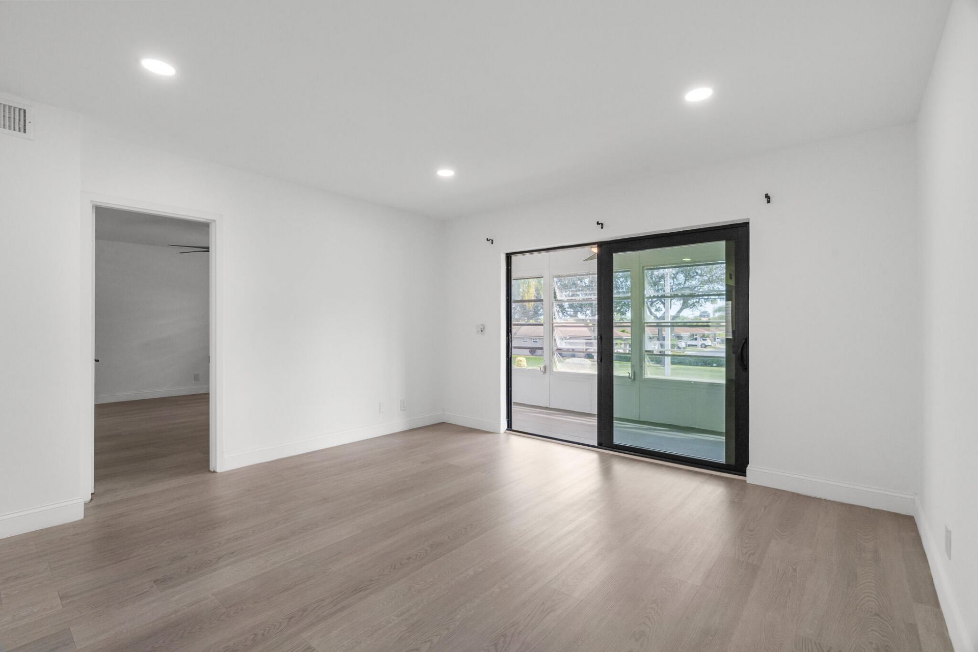 5 Abbey Lane, Unit 207, Delray Beach, FL 33446 Photo