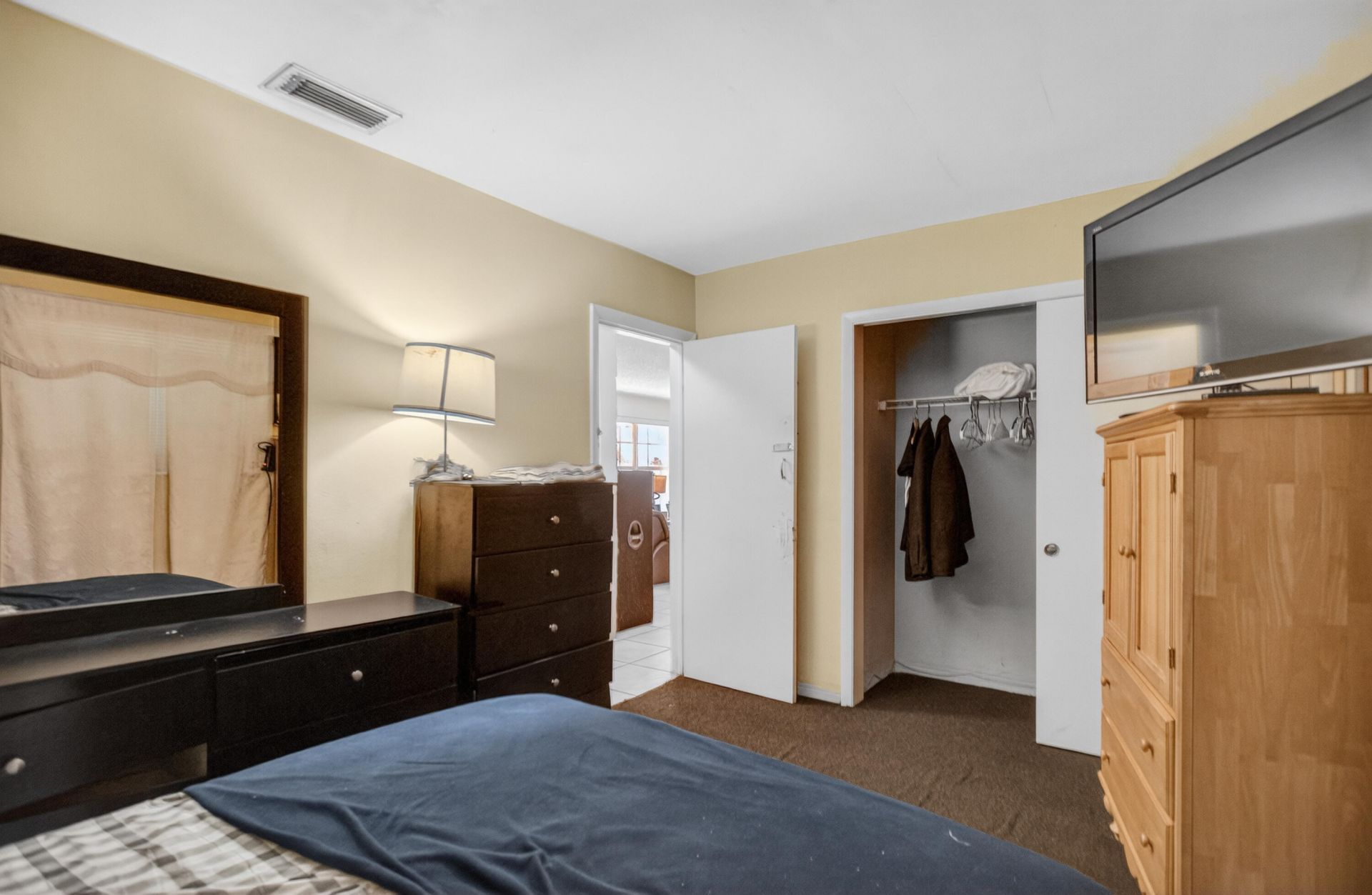 142 NW 8th Avenue, Dania, FL 33004 Photo