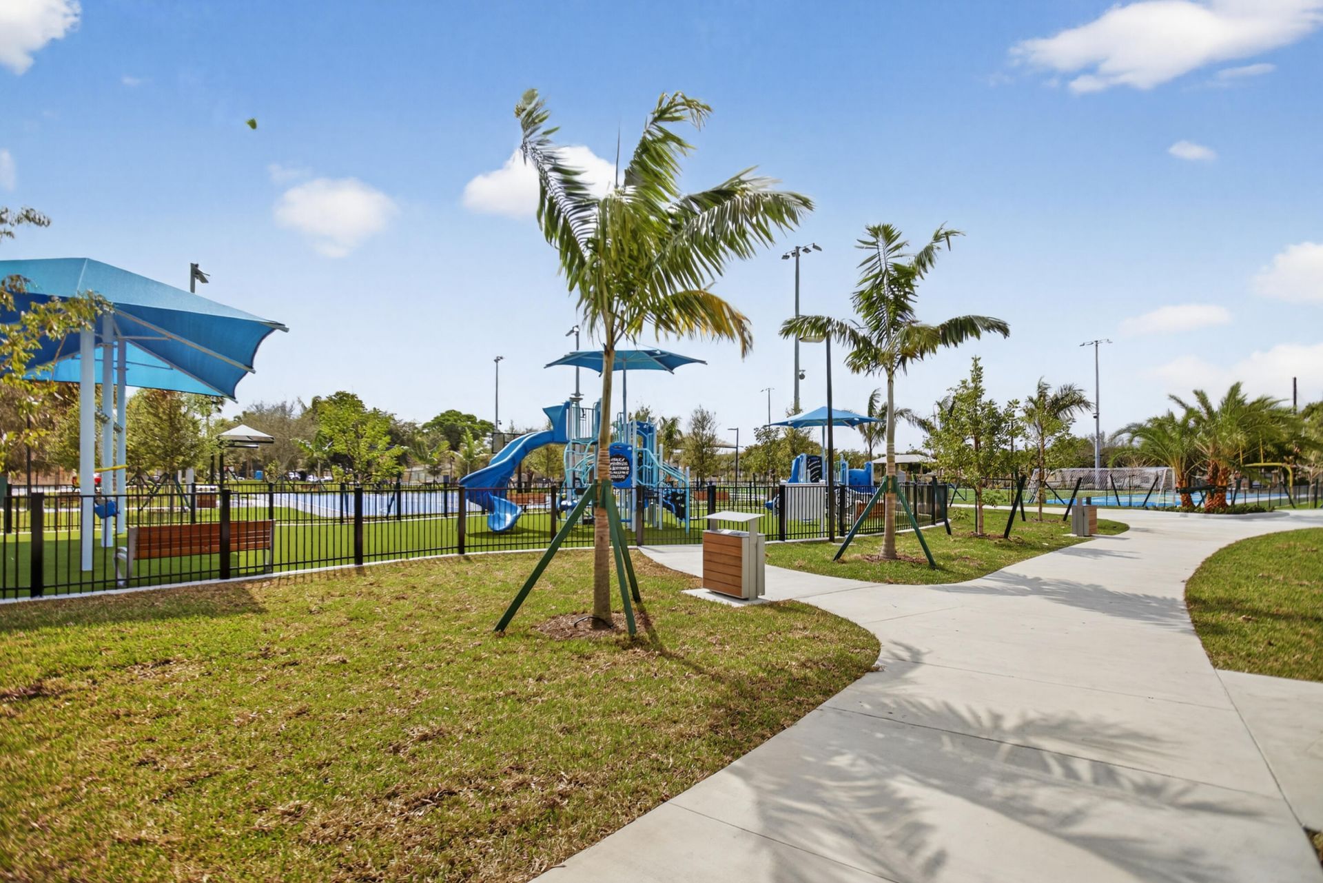 142 NW 8th Avenue, Dania, FL 33004 Photo