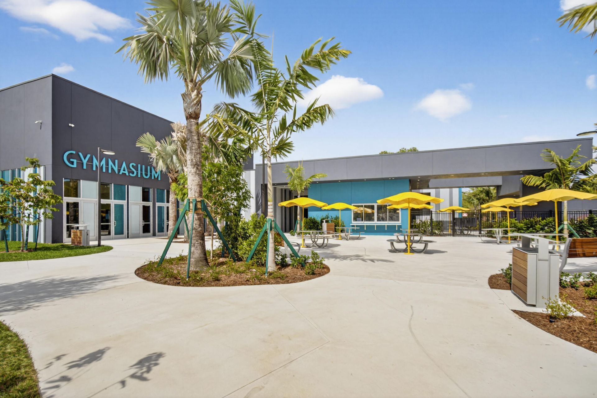 142 NW 8th Avenue, Dania, FL 33004 Photo