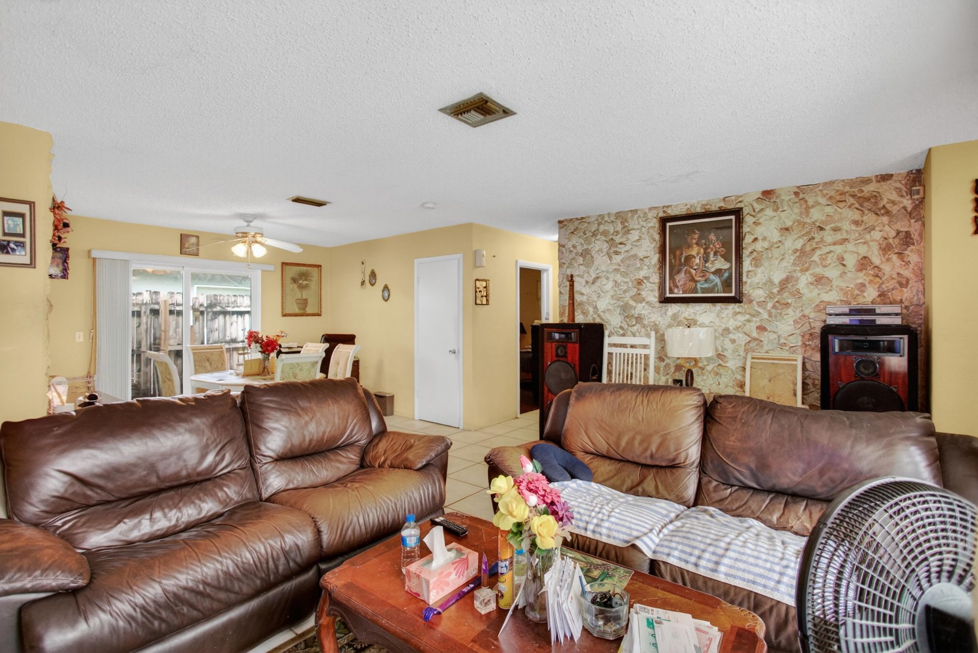 142 NW 8th Avenue, Dania, FL 33004 Photo