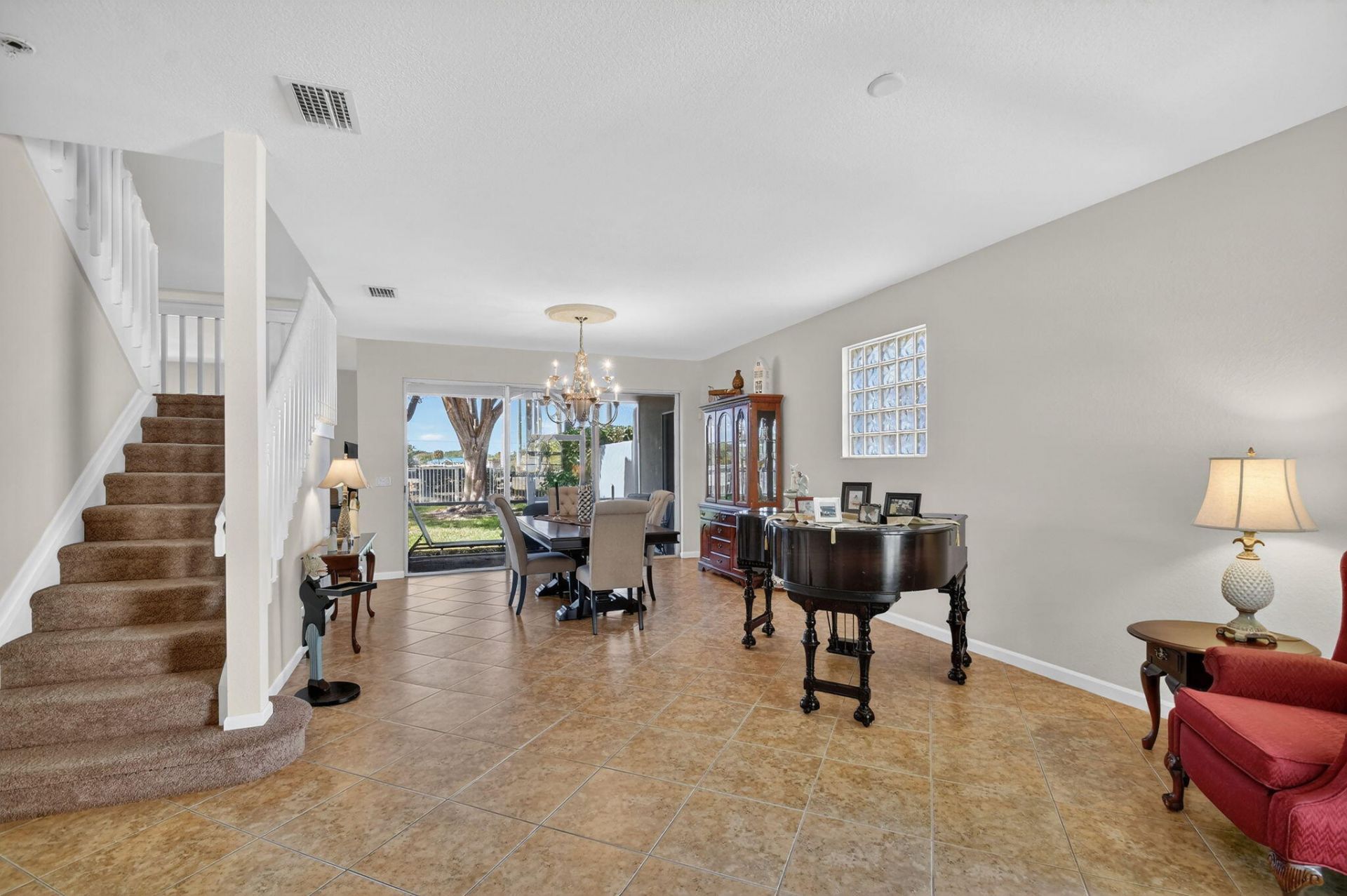 231 Berenger Walk, Royal Palm Beach, FL 33414 Photo