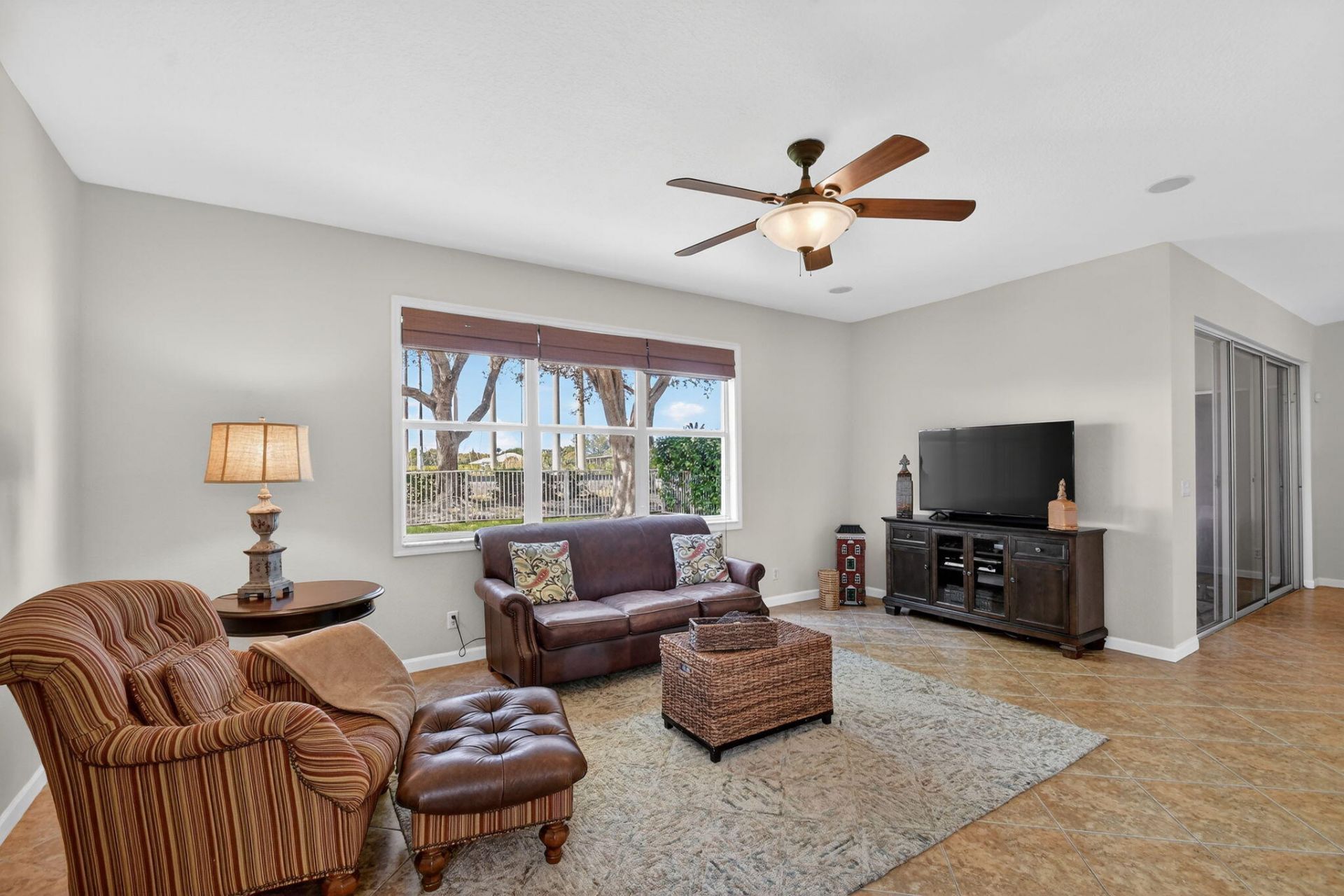 231 Berenger Walk, Royal Palm Beach, FL 33414 Photo