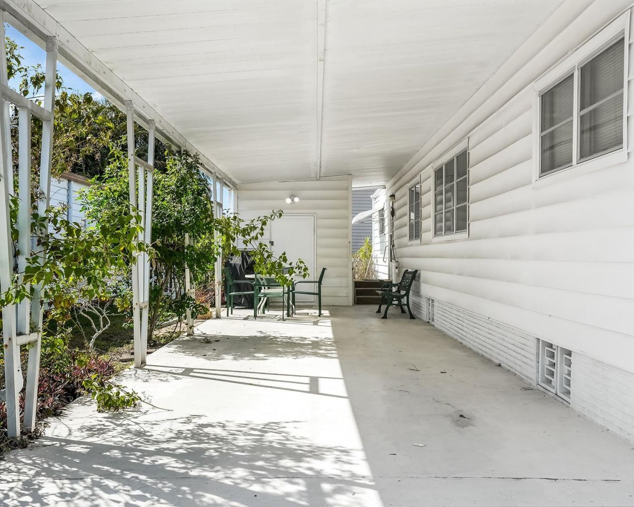 2041 SW 83rd Avenue, Davie, FL 33324 Photo