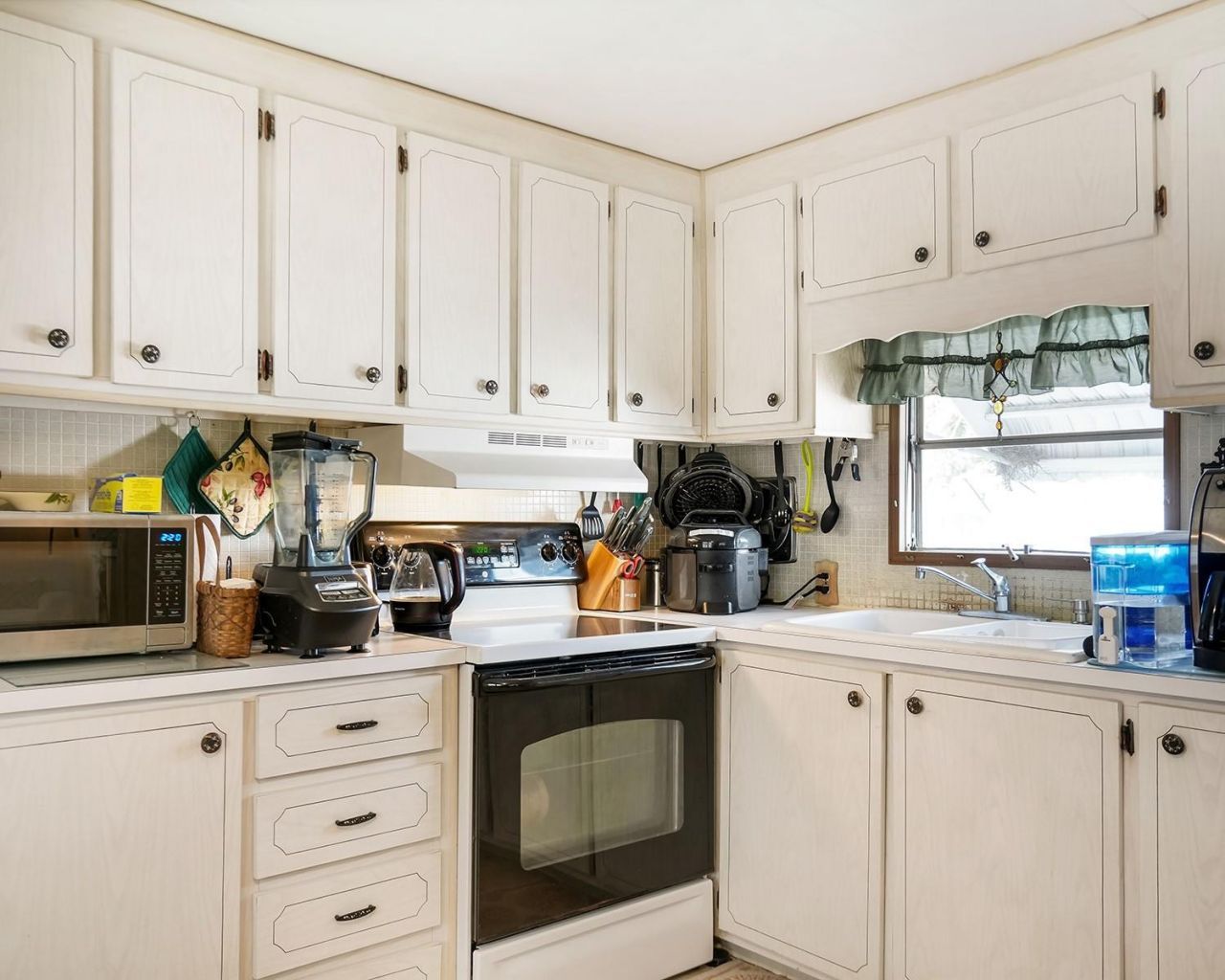 2041 SW 83rd Avenue, Davie, FL 33324 Photo