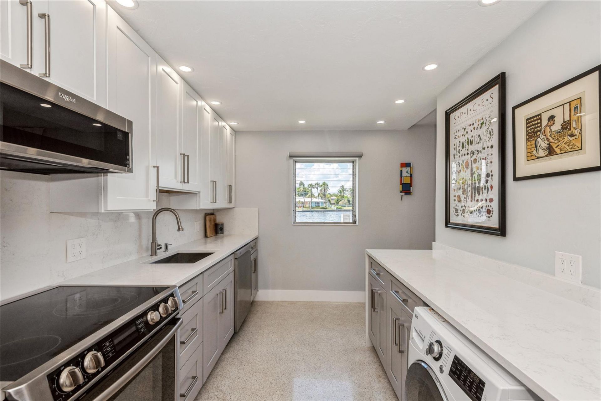 561 Bayshore Drive, Unit 6, Fort Lauderdale, FL 33304 Photo