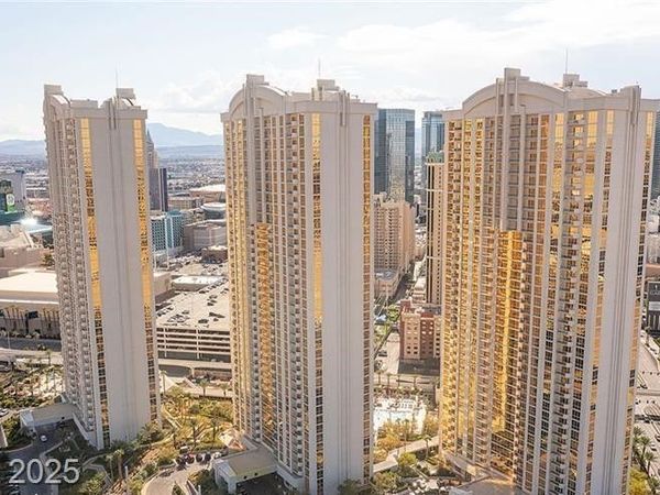 125 E Harmon Avenue , Unit 2116, Las Vegas, NV 89109