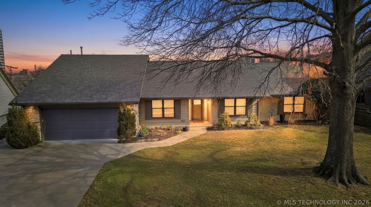 6317 S Sandusky Avenue, Tulsa, OK 74136 Main Photo