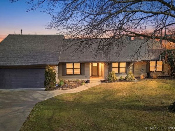 6317 S Sandusky Avenue, Tulsa, OK 74136