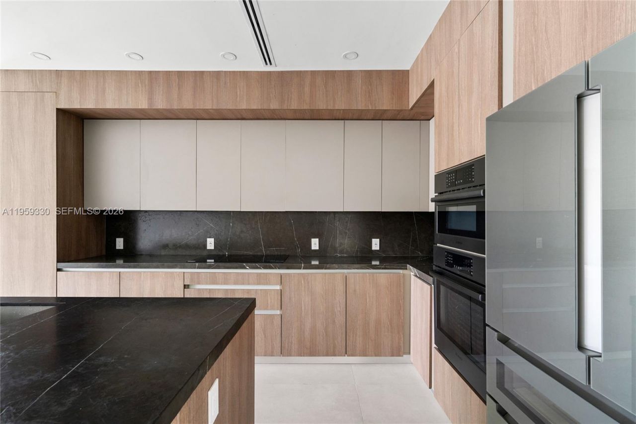 1431 SW 20th St, Miami, FL 33145 Photo