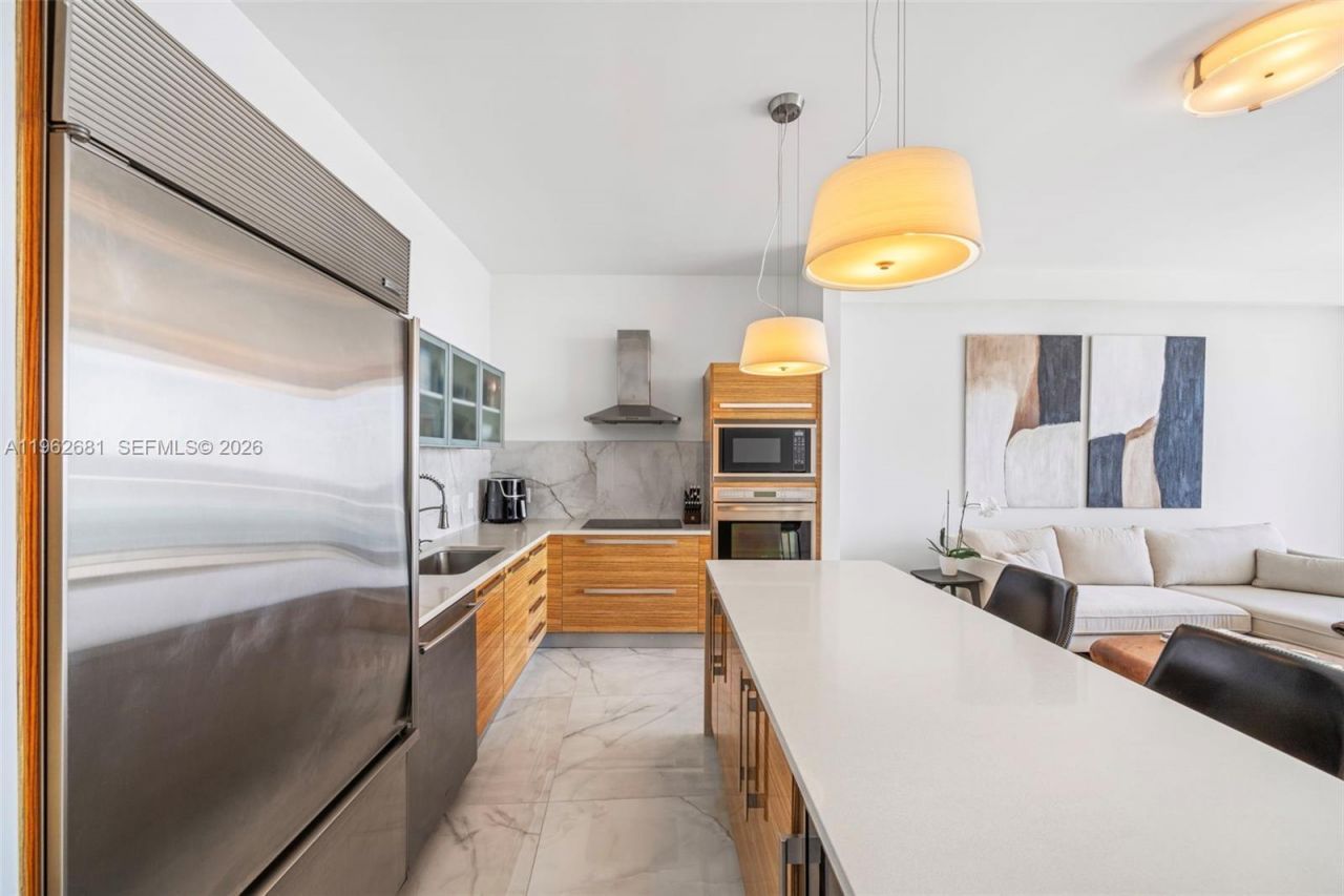 2020 N Bayshore Dr, Unit 2305, Miami, FL 33137 Photo