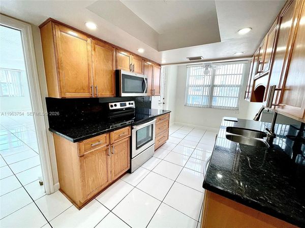 1501 S Ocean Dr, Unit 204, Hollywood, FL 33019