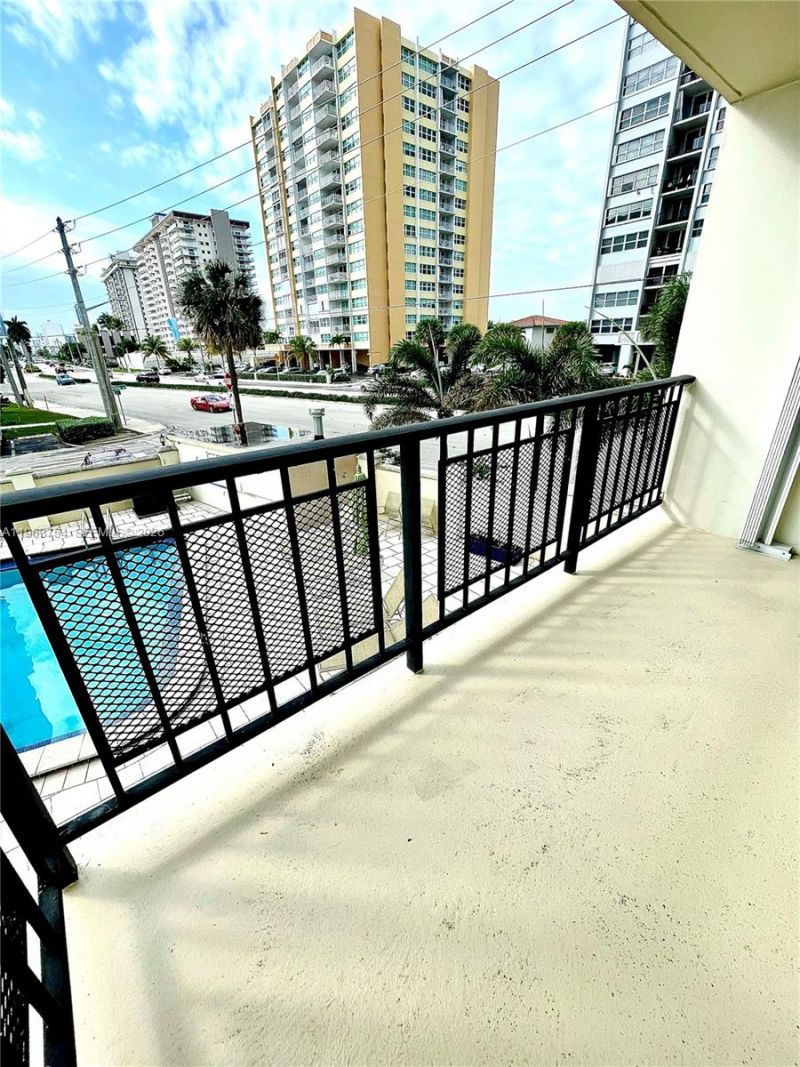1501 S Ocean Dr, Unit 204, Hollywood, FL 33019 Photo