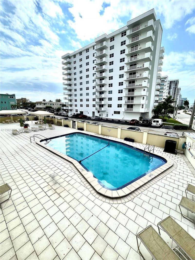 1501 S Ocean Dr, Unit 204, Hollywood, FL 33019 Photo