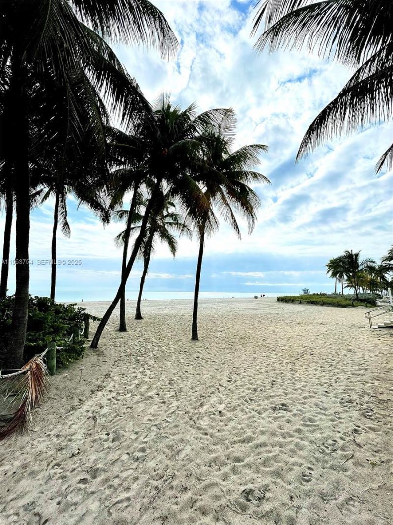 1501 S Ocean Dr, Unit 204, Hollywood, FL 33019 Photo