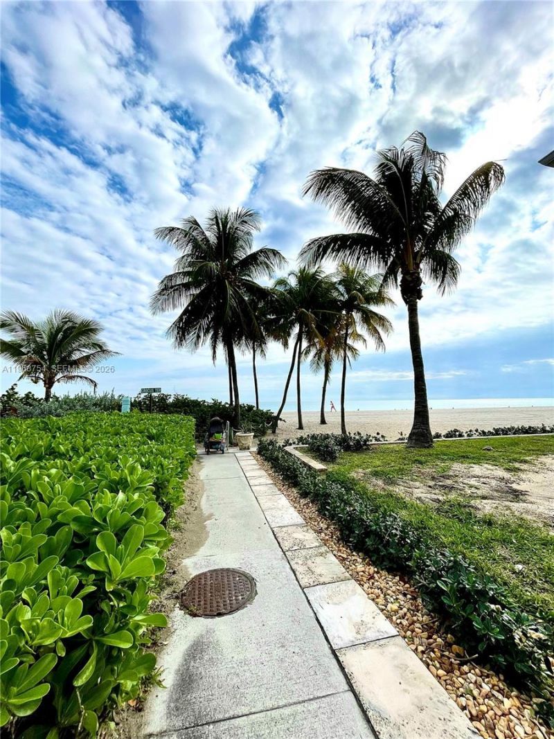 1501 S Ocean Dr, Unit 204, Hollywood, FL 33019 Photo